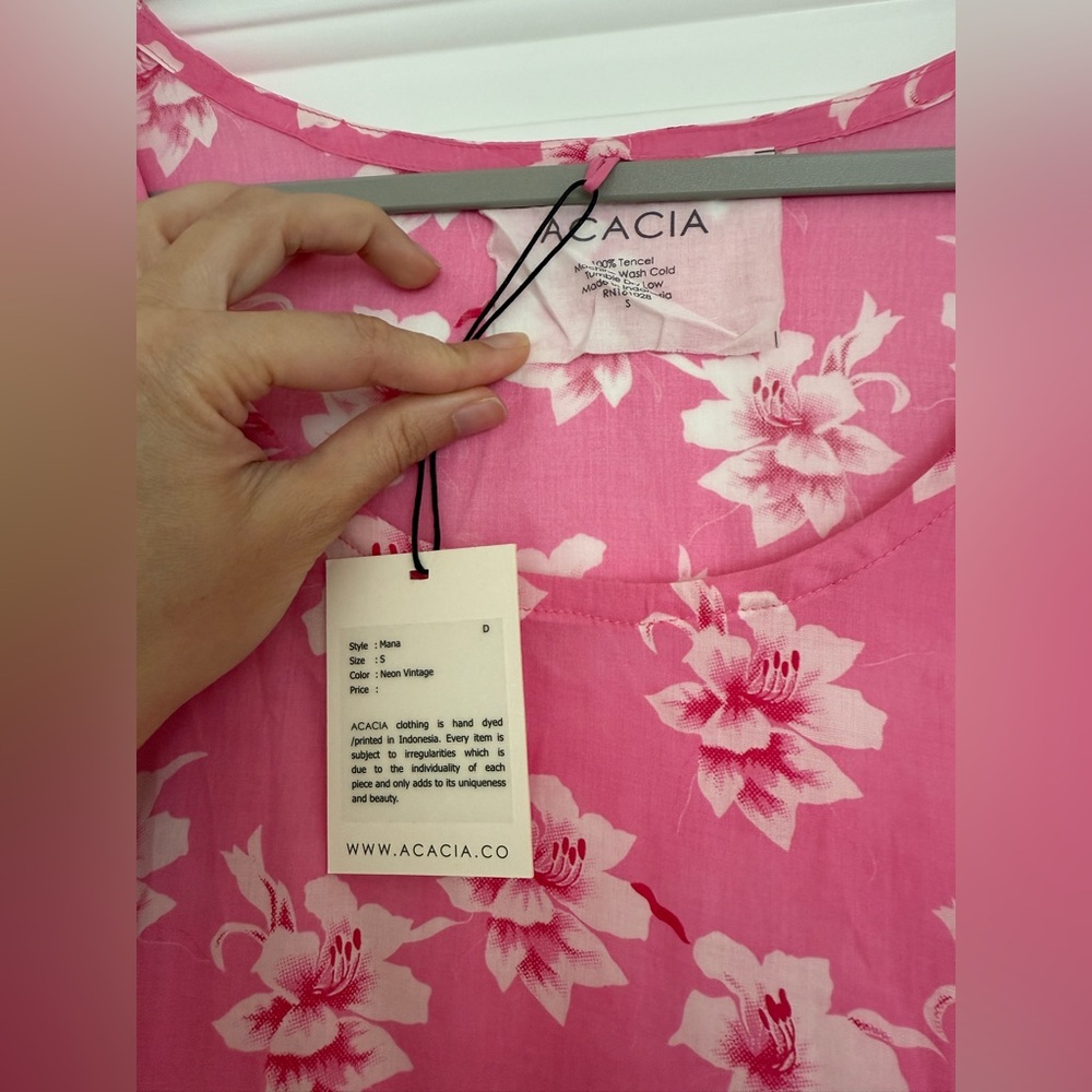 Acacia Mana Dress - Picture 3 of 7